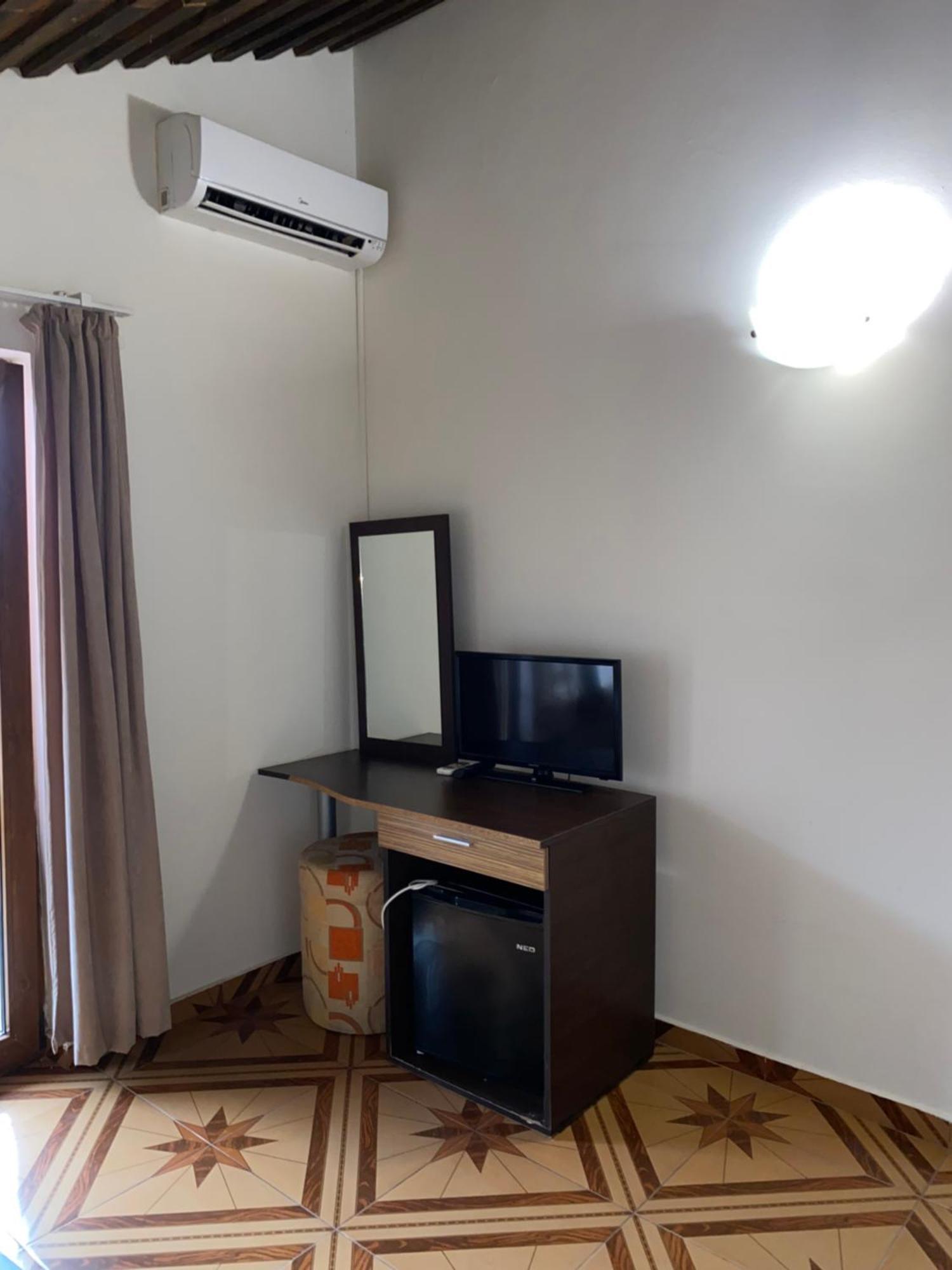 Guest Rooms Wild Duck Ezerets Экстерьер фото